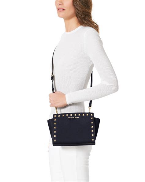 michael kors medium crossbody selma|Michael Kors selma medium messenger.